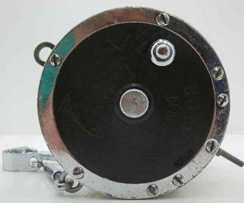 Vintage Penn Senator 9/10 Fishing Reel