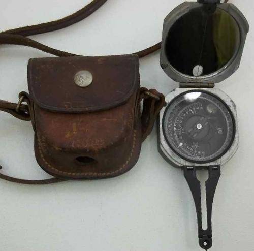 Vintage DW Bruton's Pocket Transit Compass + Original Leather Case - Serial No. 102929