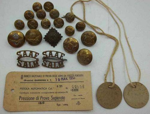 WWII South African Airforce Lot, 2X SAAF/SALM Shoulder Badges, Buttons, 2X Dog Tags +