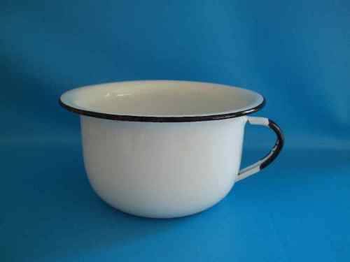 White/Black Rim Enamel Chamber Pot In Excellent Condition - Height 13cm - Diameter 25cm
