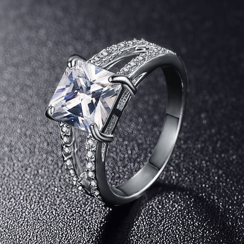 SALEStunningHigh Quality Ring Gold Plated Micro Pave Clear AAA Cubic Zircon Ring Size 7
