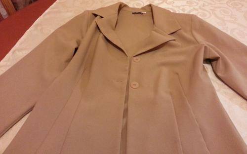 ***Winter is here**Beautiful Ladies Beige/Faun Coat/ Jacket*** STUNNING***Size 36