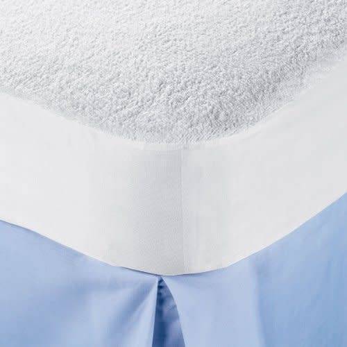 MATTHEM MATTRESS PROTECTOR (QUEEN)
