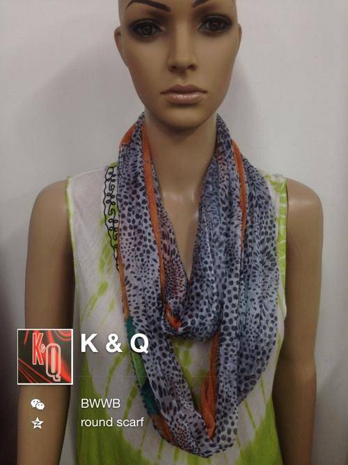 K & Q scarf -round scarf