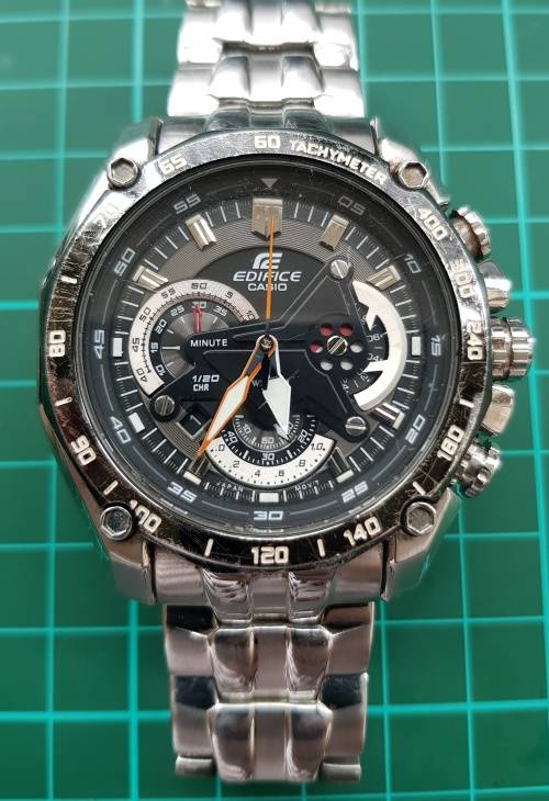 CASIO Edifice Chronograph (Starting at R1 No Reserve!!!)