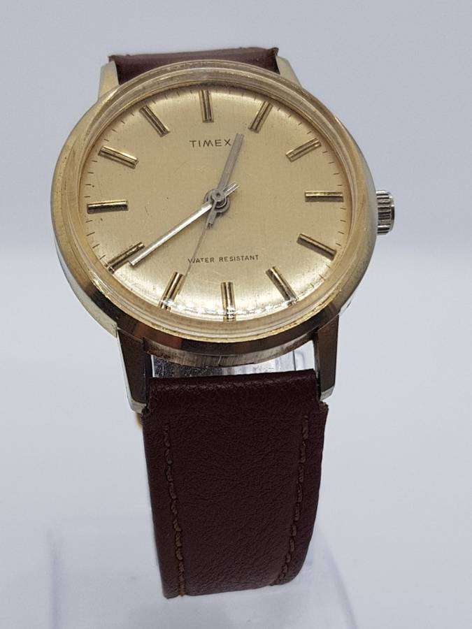 NO RESERVE!!! Vintage TIMEX branded mens mechanical watch