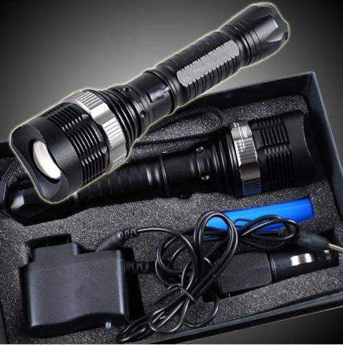 1200LM LED FLASHLIGHT KIT**Aluminium Alloy**BRAND NEW**Rechargeable and ZOOM