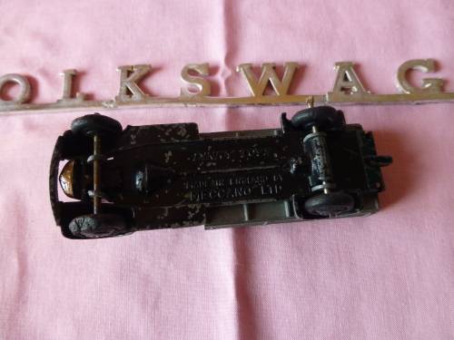 Dinky Toys 25A Wagon Meccano Ltd and Volkswagen Emblem