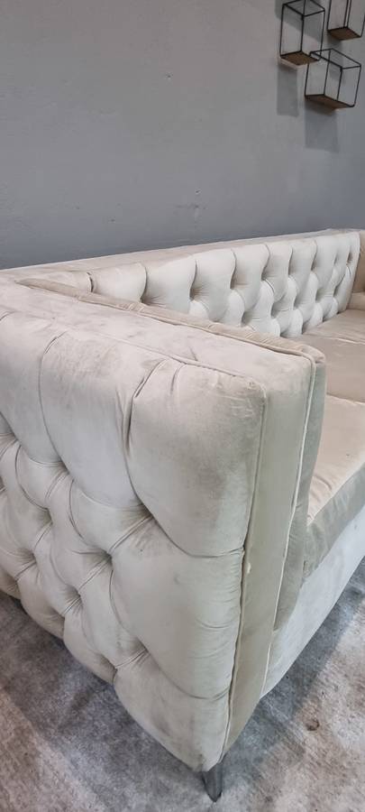 Zanna Velvet 3 Seater Sofa R12999!!