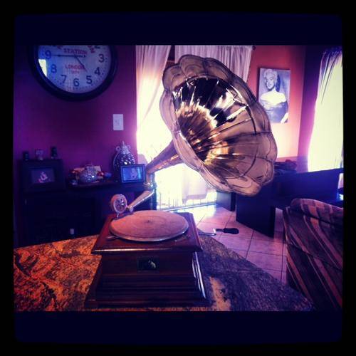 His Masters Voice (HMV) Gramaphone