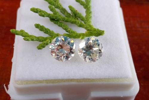 Pair 2 x 0.60 ct 5.70 mm VVS1 Round H-I White Loose Moissanite TCW 1.20ct
