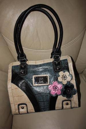 GUESS BAG GREY/BLACK/BEIGE