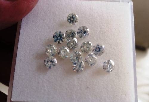 4.74cttw Vvs1 Round G-H White Loose Moissanite (14 stones and 1 stone per bid)