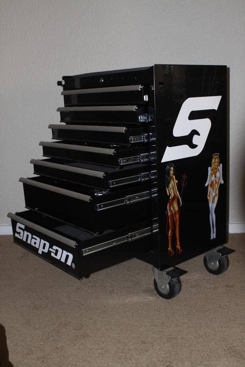 Bluepoint (a division of Snap On Tools) 7 drawer Roll cab