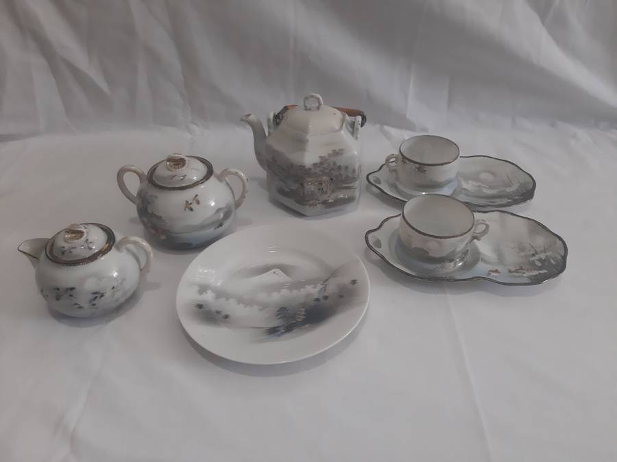 1930`s SATSUMA TEASET DECORATED BY GENZAN
