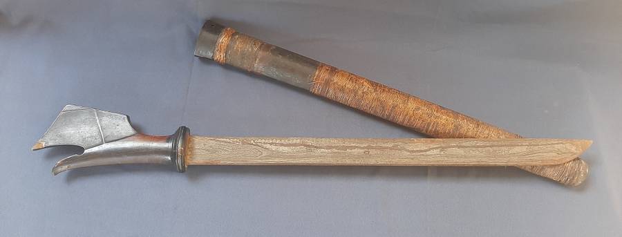 VINTAGE EASTERN DAMASCUS BLADE SWORD WITH WOODEN HANDLE AND SCABBARD