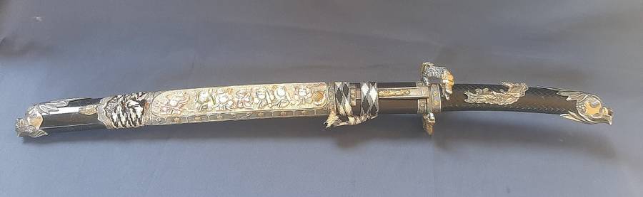 JAPANESE DRAGON SWORD WITH SCABBARD