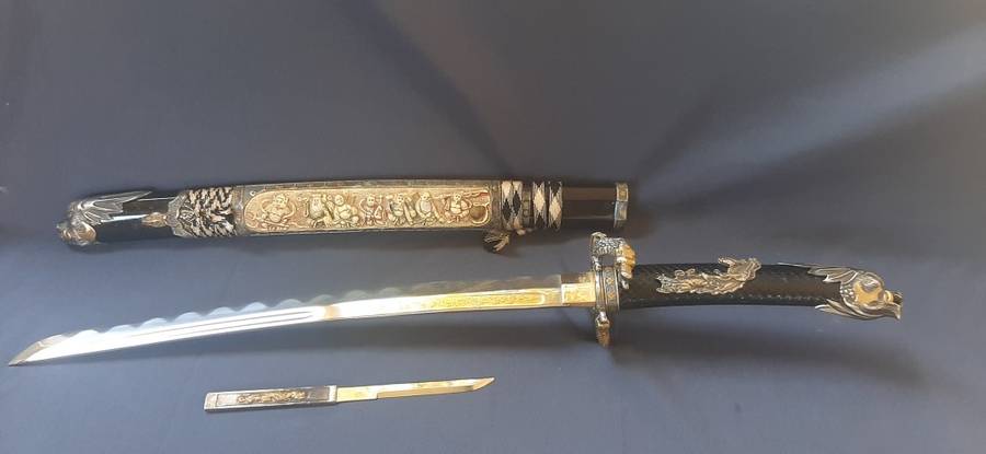JAPANESE DRAGON SWORD WITH SCABBARD