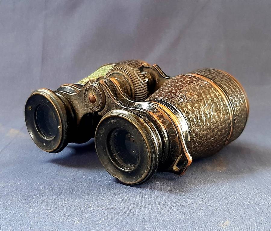 VINTAGE COLEMONT SERIE VEGO BINOCULARS