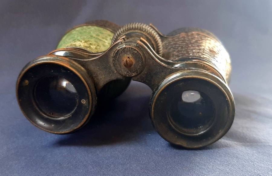 VINTAGE COLEMONT SERIE VEGO BINOCULARS