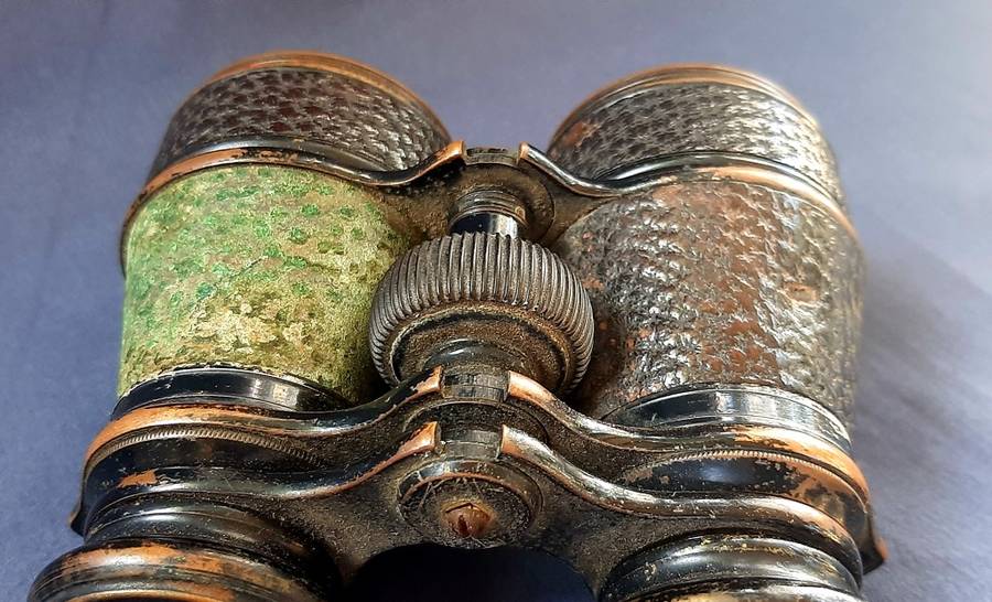 VINTAGE COLEMONT SERIE VEGO BINOCULARS