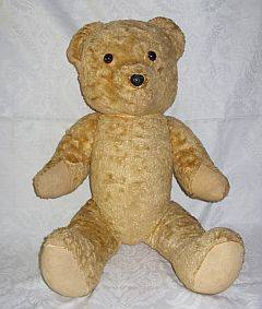 A vintage Teddy bear with non working squeeker