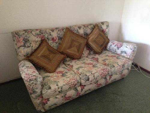 Vintage 3 seater floral couch