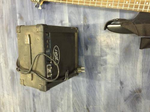 Lyon electric Base Guitar