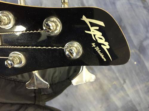 Lyon electric Base Guitar