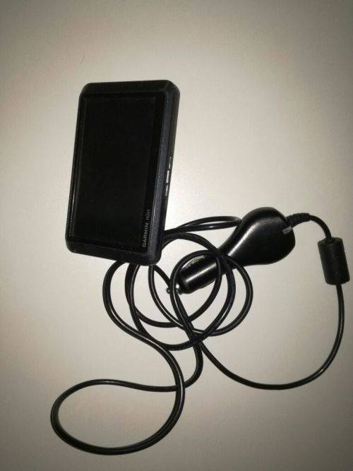 R1 START****GARMIN NUVI 215W GPS DEVICE GARMIN****Great Working Condition!! Navigation Device