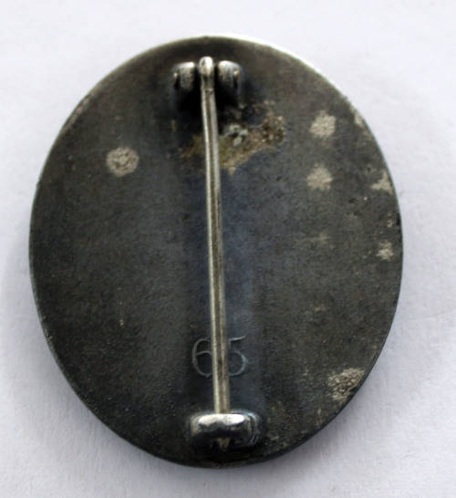 Original WW2 German 2nd Class Wound badge
