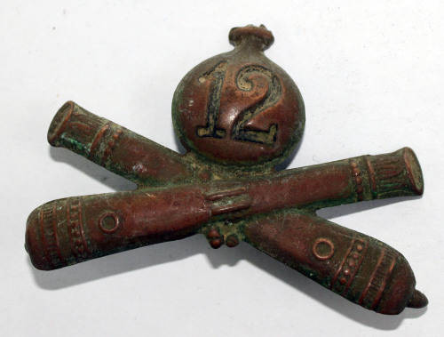 WW2 Italian damaged cap badge