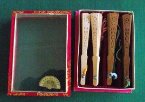 BOX OF MINIATURE FANS
