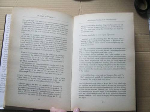 GHOSTS,IN SEARCH OF GHOSTS---IAN WILSON