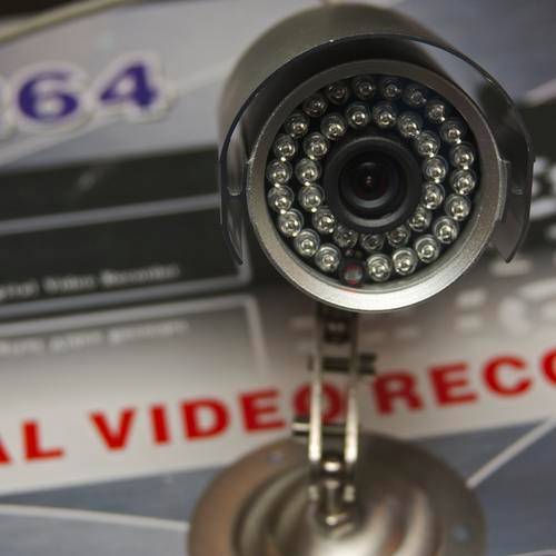 8 camera surveillance system with DVR - R1 Start!!!