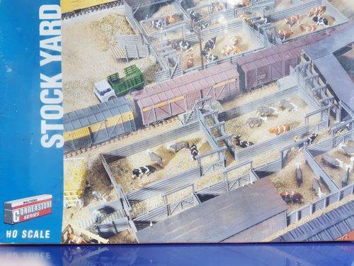 Walthers Stock Yard kit