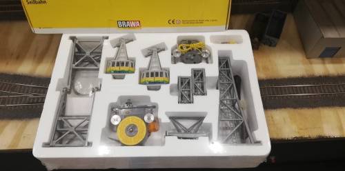 Brawa Cable car  and building kit 6340 , 6341