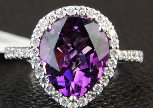 14K SOLID WHITE GOLD AMETHYST AND DIAMOND RING!! 4.710CTS!! RETAIL VALUE:R30'898.00