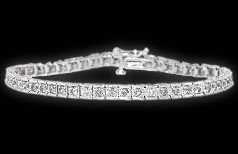 IMMACULATE 10K SOLID WHITE GOLD DIAMOND TENNIS BRACELET!! 3.000CTS!!!