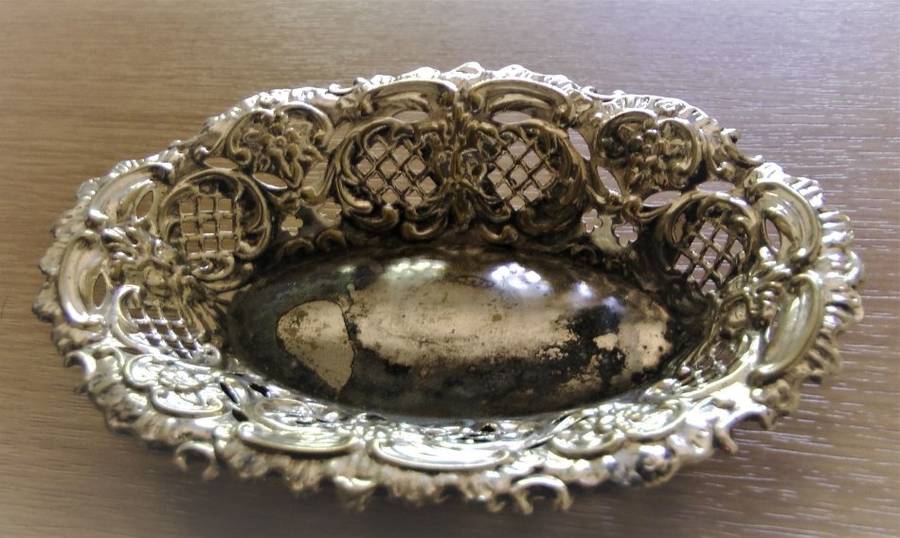 5 Victorian Nickel Silver Nut, Bon Bon Dishes, EPNS S&Co Arthur Elwell Spurrier & Co England, EUC