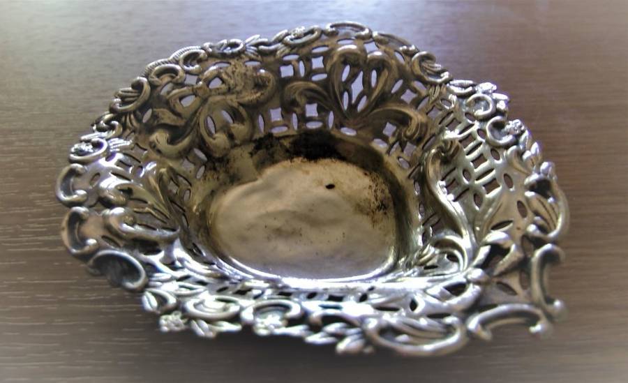 5 Victorian Nickel Silver Nut, Bon Bon Dishes, EPNS S&Co Arthur Elwell Spurrier & Co England, EUC