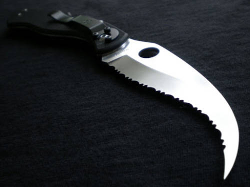 C12GS Folding Knife, 4-1/8" Serrated Blade, Black G10 - Last 1 available!!