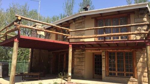 Pielanshoek Oak Cottage Bethlehem/Clarens 10 Sleeper - 2 Night Weekend Stay!