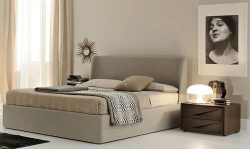 Genesis sleigh bed