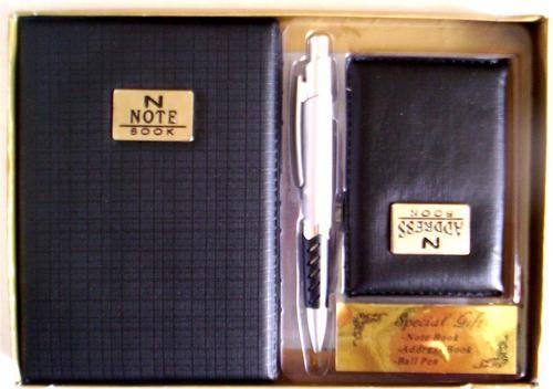 GIFT SET: NOTEBOOK, ADDRESS BOOK & PEN ***STUNNING***