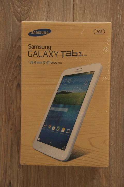 BRAND NEW: Samsung Galaxy Tab 3 Lite 7"