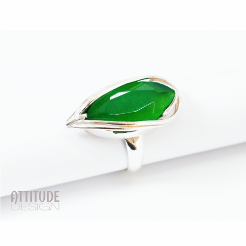 Sterling Silver Green Stone Ring