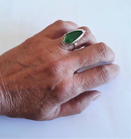Sterling Silver Green Stone Ring