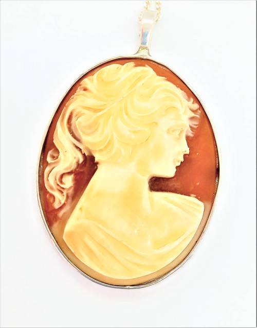 Sterling Silver Cameo Pendant with Sterling Silver Chain