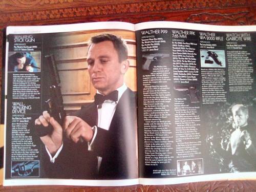 COLLECTORS! Rare James Bond books